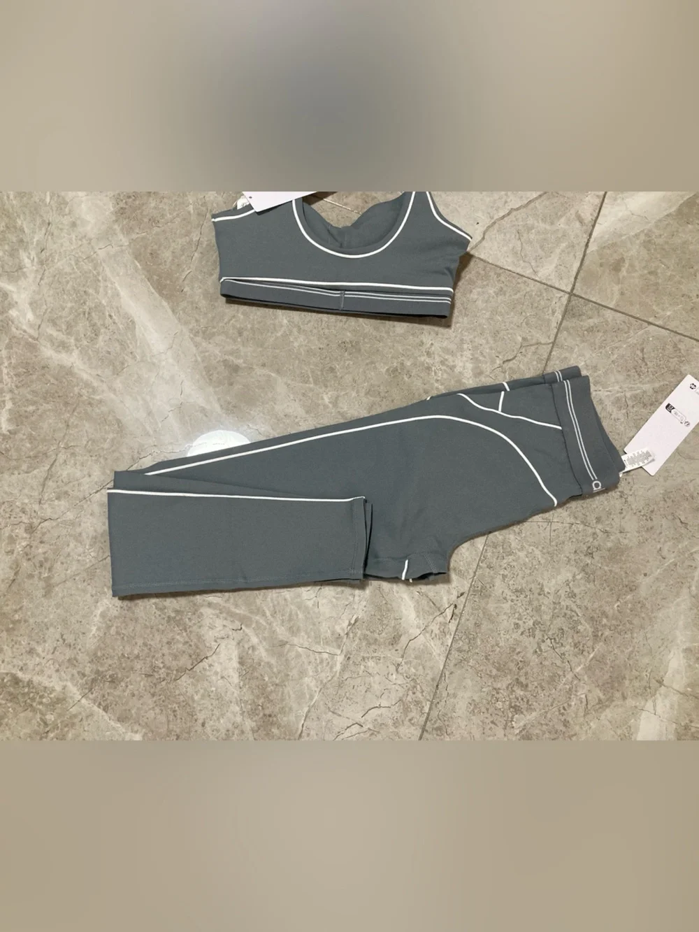 ALO Yoga Gray Sculpting Leggings & Sports Bra Set with White Piping